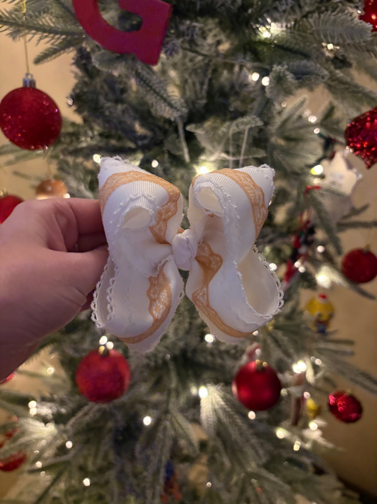 Beige & White Moonstitch & Lace Boutique Bow - 4 inches