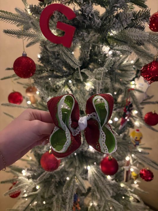Red & Green Scalloped Boutique Bow - 4 inches