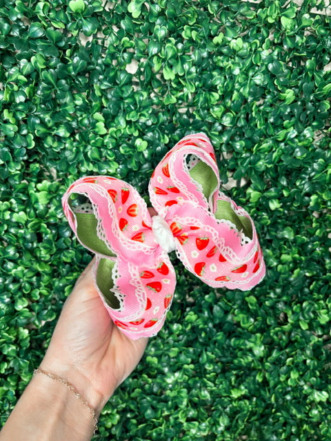 Strawberry Fields Boutique Bow